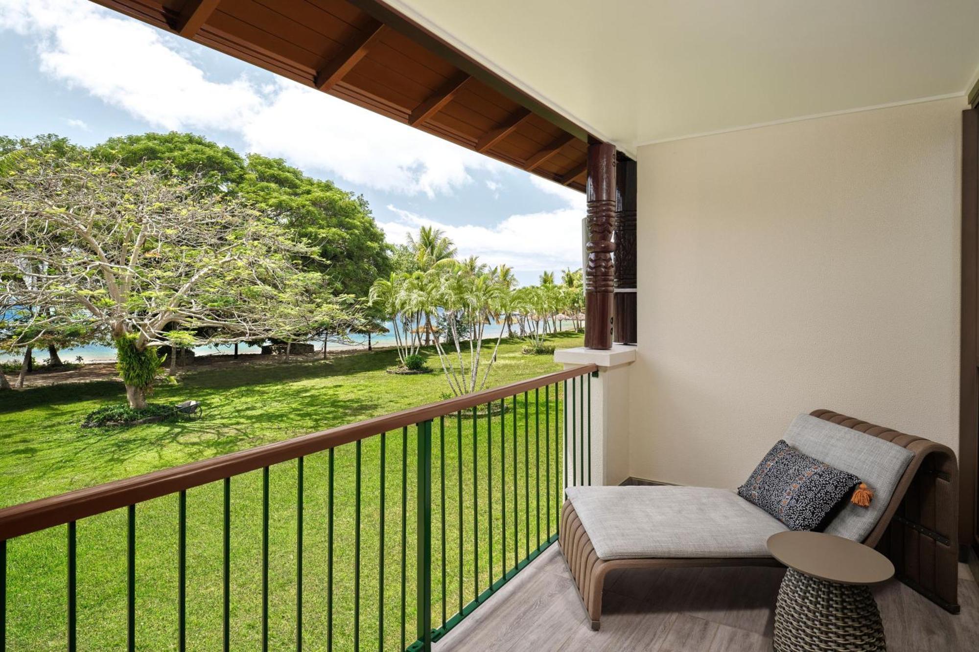 Sheraton Samoa Beach Resort Mulifanua Екстериор снимка
