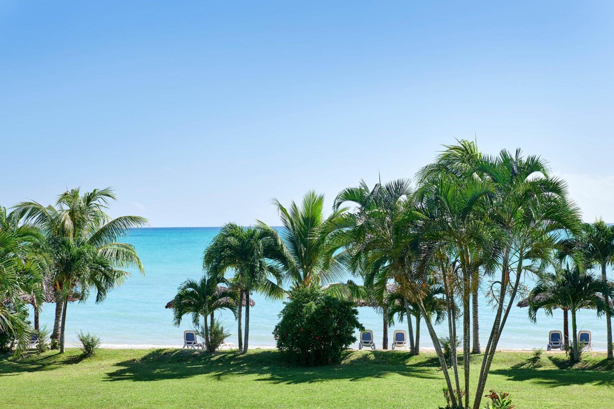 Sheraton Samoa Beach Resort Mulifanua Екстериор снимка